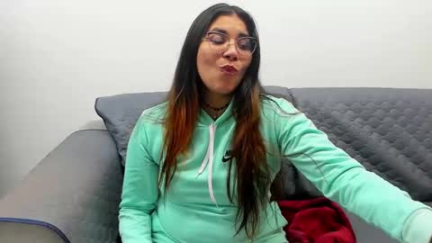 luna  online show from January 2025 11:13:02 AM