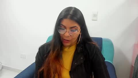 luna  online show from January 2025 11:44:02 AM
