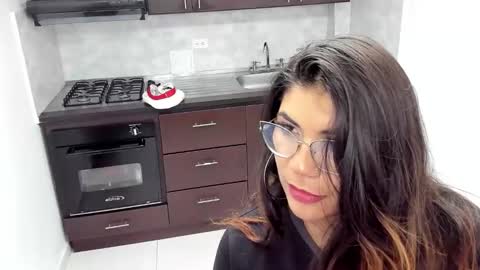 luna  online show from March 2025 11:12:02 AM