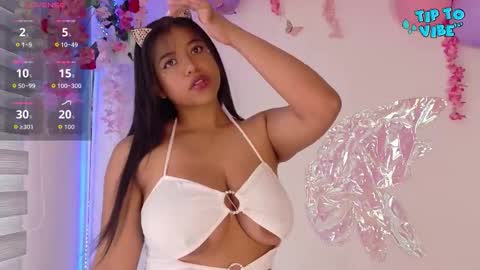 Snapshot of luna_ebony1 chatting on October 2025 01:33:02 PM Couple X online show from October 2025 01:33:02 PM