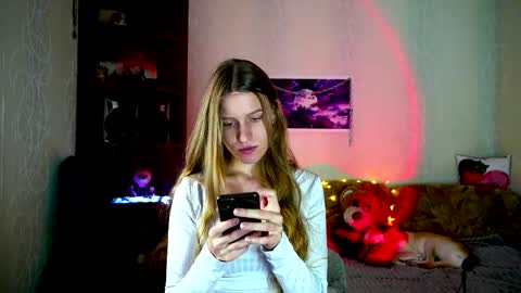 Snapshot of luna_evan chatting on October 2025 07:54:01 AM luna_evan online show from October 2025 07:54:01 AM