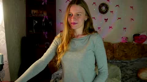 Snapshot of luna_evan chatting on April 2026 08:31:01 AM luna_evan online show from April 2026 08:31:01 AM
