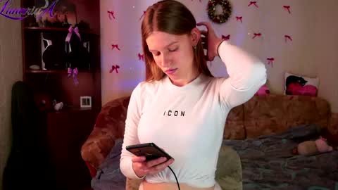 Snapshot of luna_evan chatting on May 2026 07:16:02 AM luna_evan online show from May 2026 07:16:02 AM