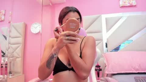 Snapshot of luna_hix chatting on May 2026 03:03:01 AM luna_hix online show from May 2026 03:03:01 AM
