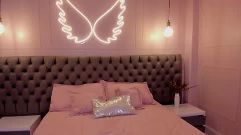 Snapshot of luna_hot_ass chatting on March 2026 08:38:02 PM luna_hot_ass online show from March 2026 08:38:02 PM