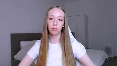 Luna online show from February 2026 08:56:02 PM