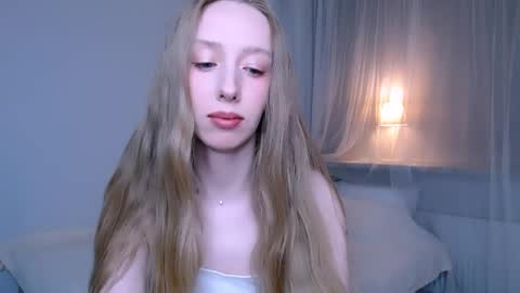 Luna online show from May 2026 08:37:01 PM