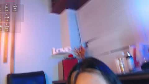 Snapshot of luna_jonhsonn chatting on December 2024 05:01:01 PM Luna Jonhsonn online show from December 2024 05:01:01 PM