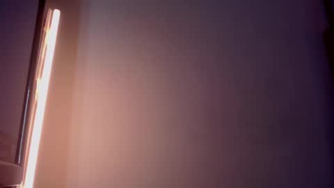 Snapshot of luna_jonhsonn chatting on February 2025 05:54:01 PM Luna Jonhsonn online show from February 2025 05:54:01 PM