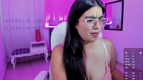 Luna online show from June 2026 07:58:02 PM