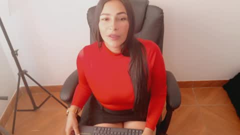 luna online show from May 2026 06:27:01 PM