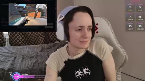 Snapshot of luna_loveeee chatting on February 2026 06:10:02 AM luna_loveeee online show from February 2026 06:10:02 AM