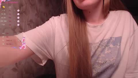 Snapshot of luna_loveisgood chatting on October 2025 09:26:02 PM Luna online show from October 2025 09:26:02 PM