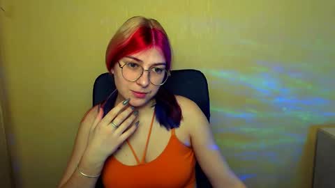 Snapshot of luna_lush_ chatting on February 2025 08:49:01 AM Luna online show from February 2025 08:49:01 AM