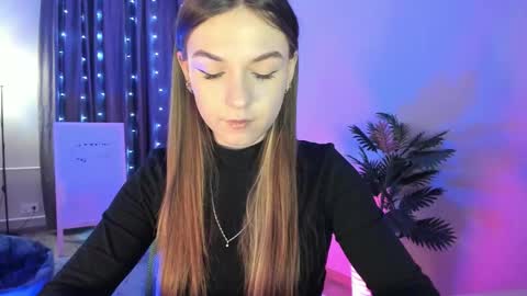 Luna online show from February 2026 04:11:01 AM