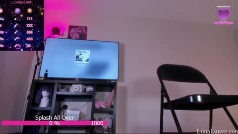 Luna Luuvz online show from September 2025 01:55:02 AM
