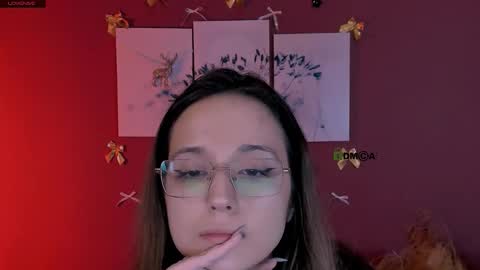 luna_nightfall online show from December 2025 10:17:02 PM