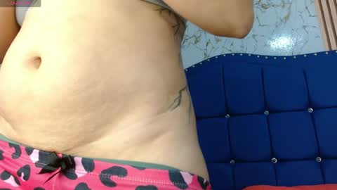 Luna Rougets online show from April 2026 02:01:02 PM