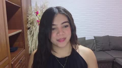 Snapshot of luna_rousse26 chatting on June 2026 12:29:01 PM luna_rousse26 online show from June 2026 12:29:01 PM