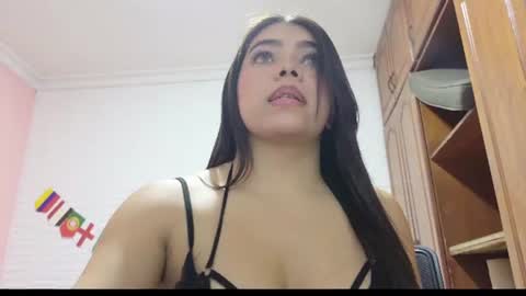 Snapshot of luna_rousse26 chatting on July 2026 01:07:01 PM luna_rousse26 online show from July 2026 01:07:01 PM