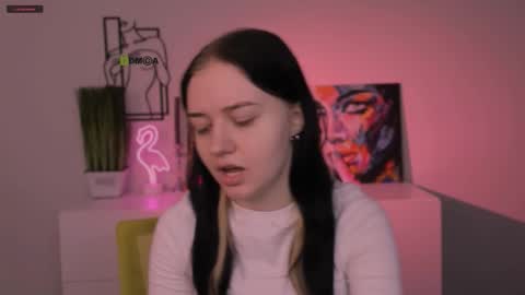 Luna online show from November 2025 09:26:02 AM