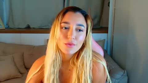 Luna online show from July 2026 07:53:02 PM