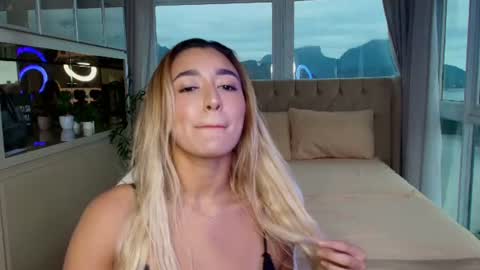 Luna online show from July 2026 07:10:02 PM