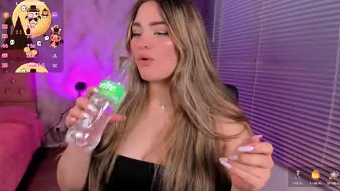  Luna online show from October 2025 04:02:02 AM