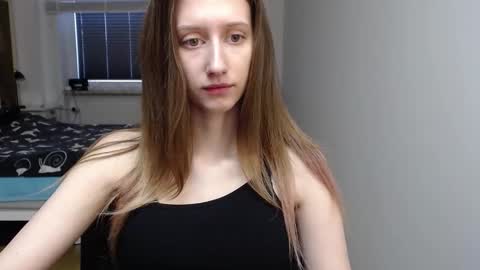 L U N A  online show from February 2026 06:31:01 AM