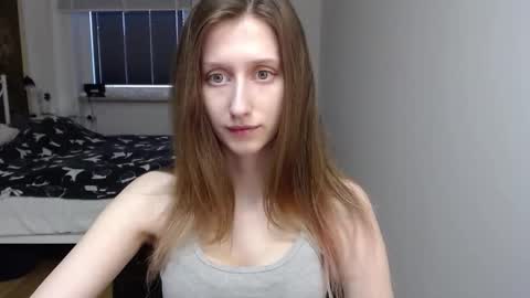 L U N A  online show from February 2026 01:42:01 PM