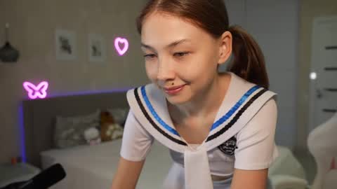Sweet Luna online show from May 2026 05:40:02 PM