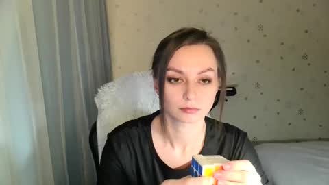 Snapshot of lunaa_bluee chatting on October 2025 07:07:02 PM lunaa_bluee online show from October 2025 07:07:02 PM