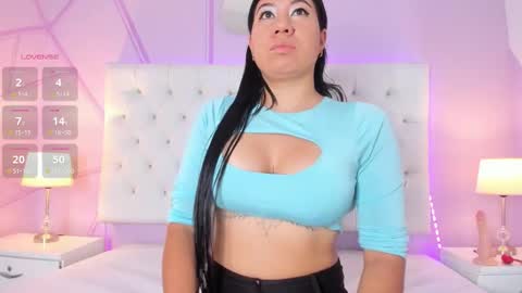 Snapshot of lunaa_hart chatting on November 2025 07:58:01 PM lunaa_hart online show from November 2025 07:58:01 PM