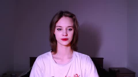 Luna online show from January 2025 09:37:01 PM
