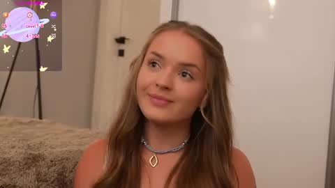 Sophia online show from June 2026 06:33:02 PM