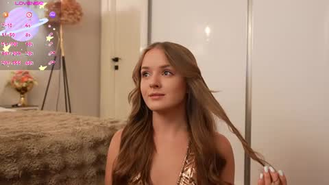Sophia online show from June 2026 03:03:02 PM