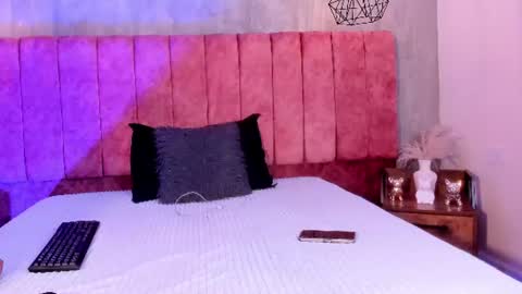 Snapshot of lunaariass chatting on June 2026 07:51:02 PM luna arias online show from June 2026 07:51:02 PM