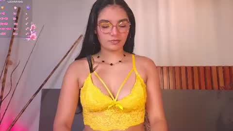 Luna Aspen online show from June 2026 06:39:01 PM