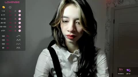 Hello my name is Amanda  online show from April 2026 10:51:02 AM