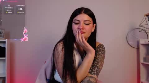 Luna Clarx online show from January 2026 12:09:02 PM