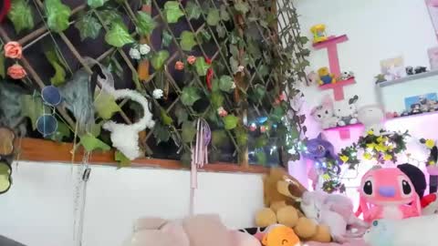 Snapshot of lunacristal_moon chatting on January 2025 08:51:02 AM lunacristal_moon online show from January 2025 08:51:02 AM