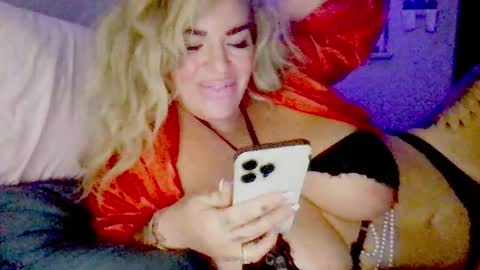 Luna Daddys Girl online show from November 2025 08:15:01 AM