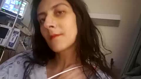 Snapshot of lunafreya92 chatting on February 2025 12:54:01 AM Freya online show from February 2025 12:54:01 AM