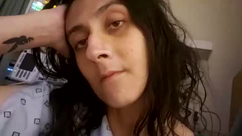 Snapshot of lunafreya92 chatting on February 2025 07:26:02 AM Freya online show from February 2025 07:26:02 AM