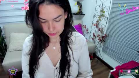 Luna online show from March 2026 05:45:02 AM