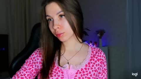 lunail online show from February 2026 01:10:02 AM