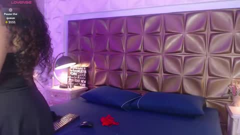 Luna  online show from May 2026 12:33:02 PM