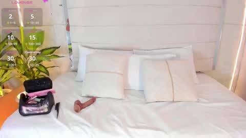 Snapshot of lunakarther chatting on March 2026 12:09:01 PM Luna online show from March 2026 12:09:01 PM