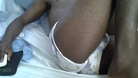 lunalove22_ online show from January 2026 07:44:02 AM