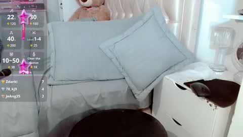 Snapshot of lunalovedoll_ chatting on March 2025 05:46:02 AM Luna online show from March 2025 05:46:02 AM